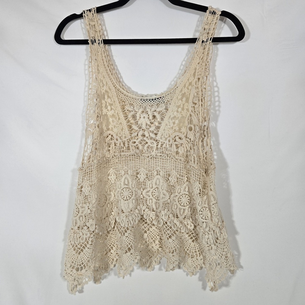 Ooh La La Crocheter Lace Tank | Size tag XL - Fits like a S/M